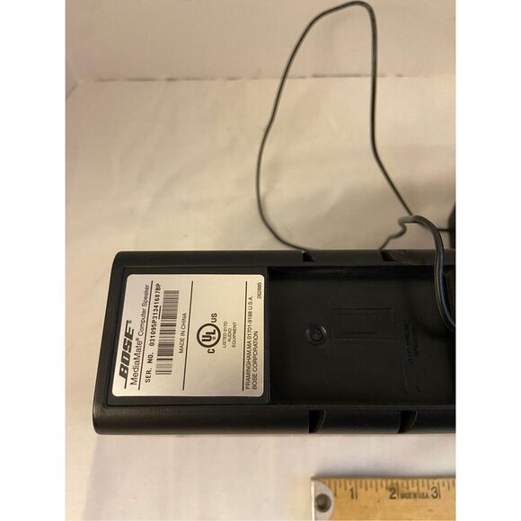 Bose computer speakers ser# 031095p31341687BD - Picture 7 of 8